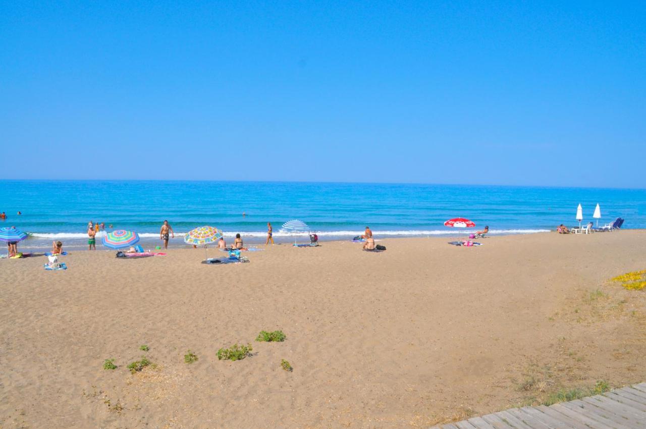 Natalia Apartment B With Panoramic Sea Views Of Agios Gordios Bay المظهر الخارجي الصورة
