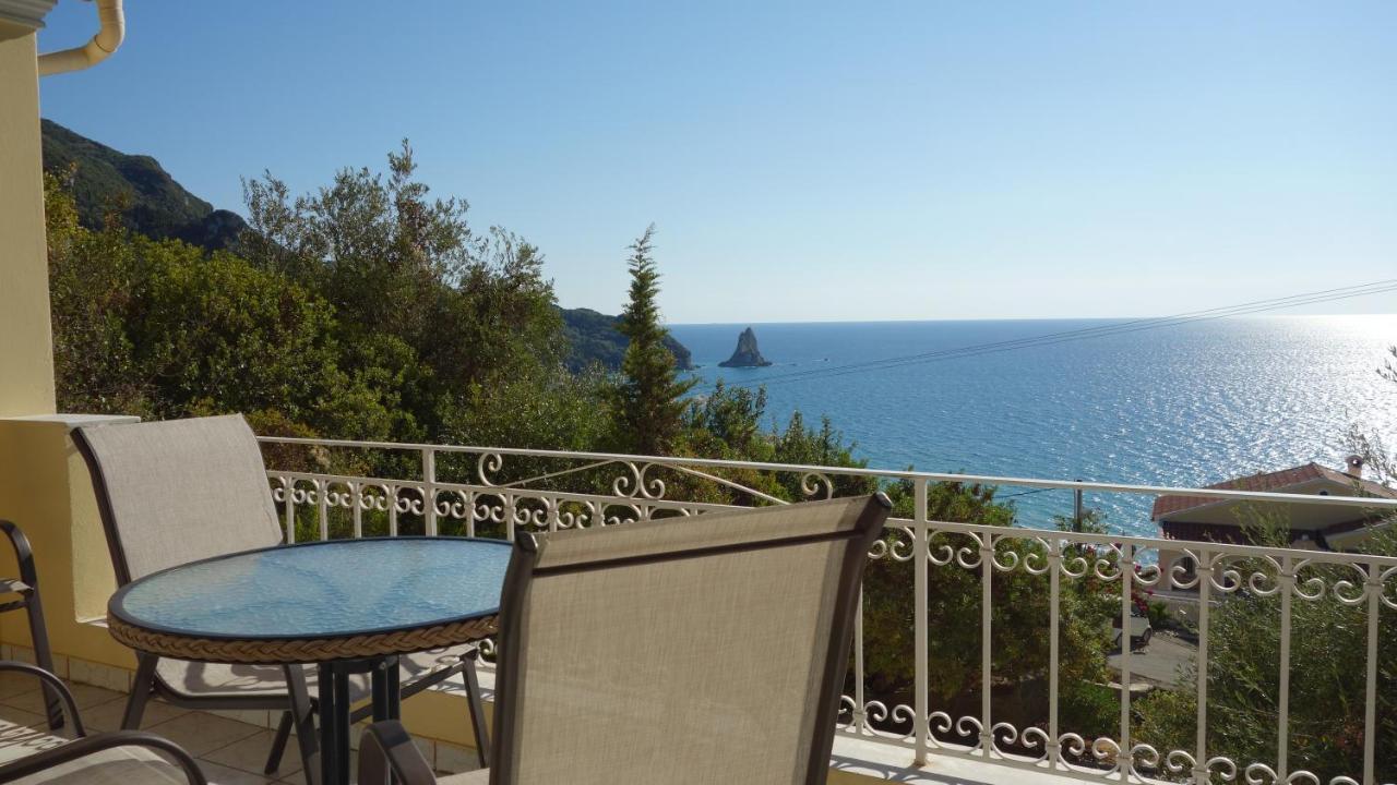 Natalia Apartment B With Panoramic Sea Views Of Agios Gordios Bay المظهر الخارجي الصورة