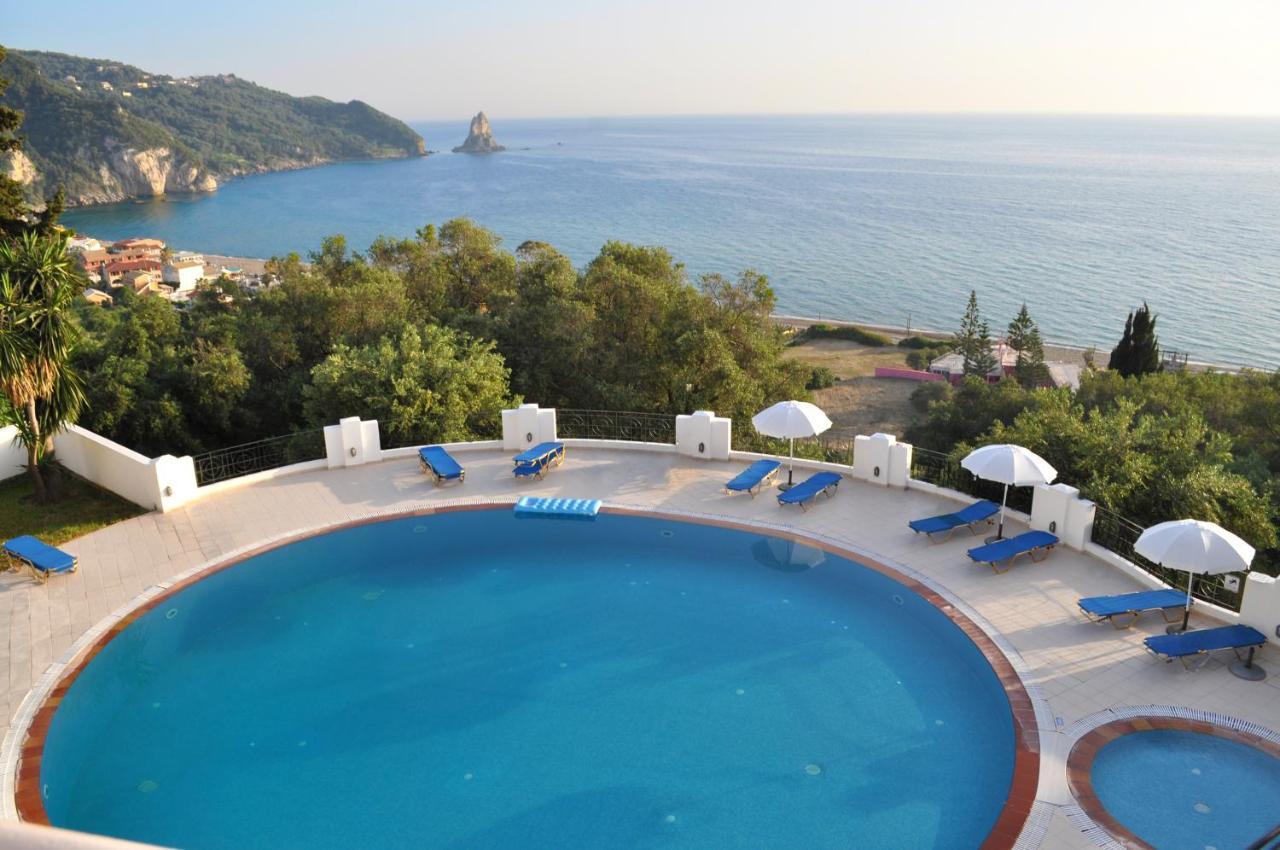 Natalia Apartment B With Panoramic Sea Views Of Agios Gordios Bay المظهر الخارجي الصورة