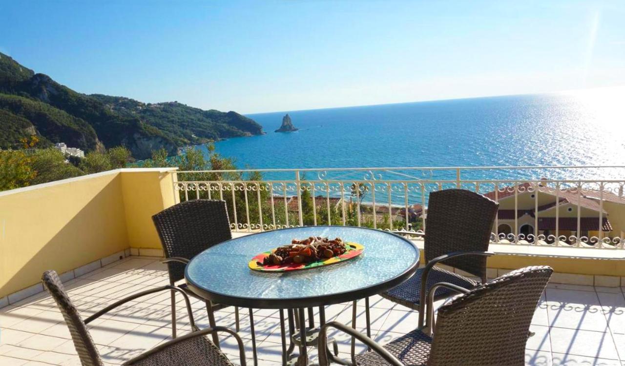 Natalia Apartment B With Panoramic Sea Views Of Agios Gordios Bay المظهر الخارجي الصورة